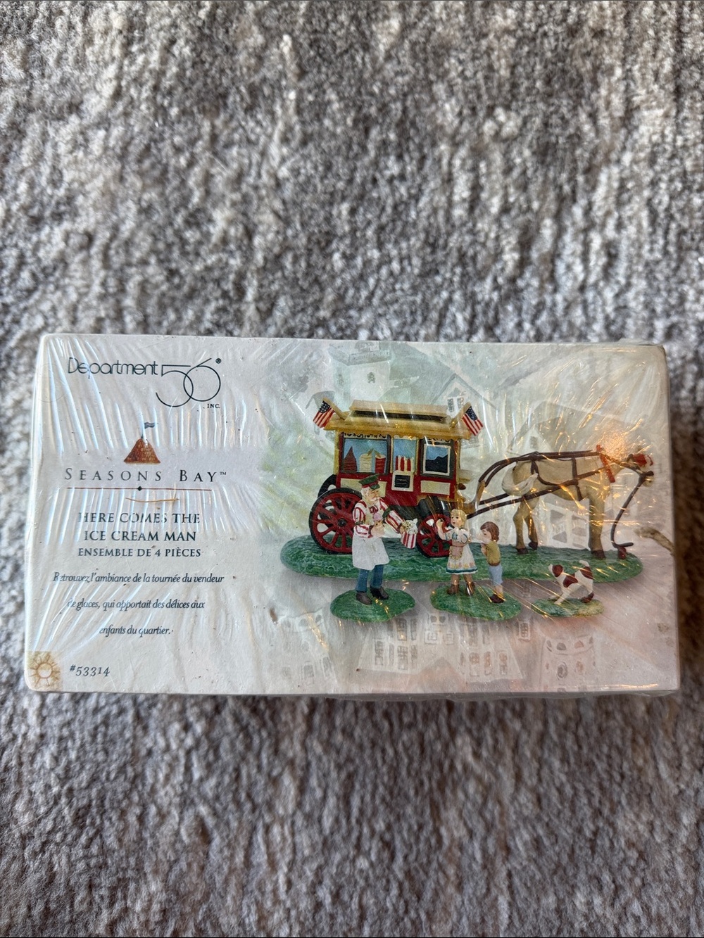 Department 56 Seasons Bay Ice Cream Wagon Set - Red, Cream, Green, Gold